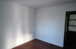 Casa renovabila stradala, 95 mp, zona Podari