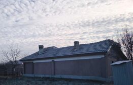 Casa renovabila stradala, 95 mp, zona Podari