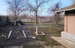 Casa renovabila stradala, 95 mp, zona Podari