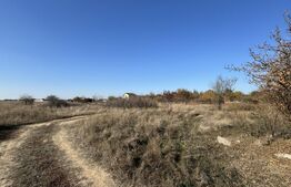 Teren intravilan cu acces la toate utilitățile, 530 mp, zona Metro