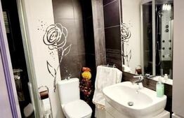 Apartament cu 3 camere, 84 mp, zona Campia Islaz