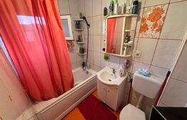 Apartament 3 camere semidecomandat, 56mp, zona Insula 1 Mai