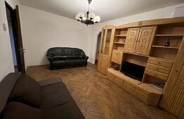 Apartament 3 camere 62 mp + balcon, centrala termica, zona ultracentral