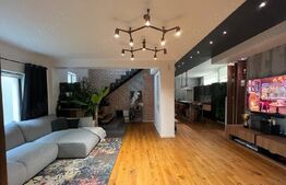 Apartament de lux cu 4 camere, 170 mp, terasă și curte privată, zona centrală