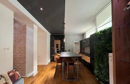 Apartament de lux cu 4 camere, 170 mp, terasă și curte privată, zona centrală