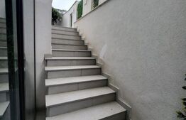 Apartament de lux cu 4 camere, 170 mp, terasă și curte privată, zona centrală