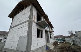 Casa la rosu, cu 4 camere, 145 mp utili, 356 mp teren, zona Catargiu