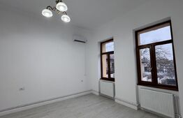 Casa de inchiriat, 3 camere, 120 mp, zona Ștefan cel Mare