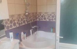 Casă cu 5 camere, D+P, 180 mp, centrală, AC, curte de 200 mp,zona Centru