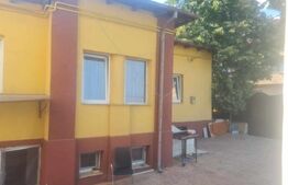 Casă cu 5 camere, D+P, 180 mp, centrală, AC, curte de 200 mp,zona Centru