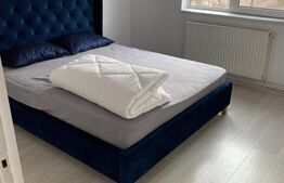 Apartament 3 camere decomandate, zona Intim