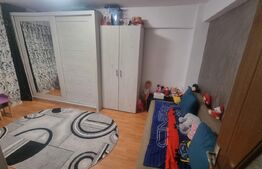 Apartament 3 camere, decomandat, 54 mp utili - Zona Brestei 