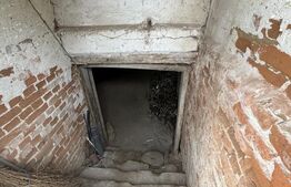 Teren Breasta, 1202 mp, intravilan, asfalt, curent, apa, canalizare