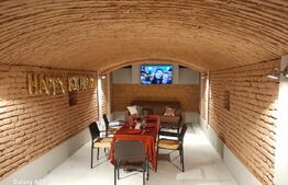 Casa deosebita, 300 mpu, teren 692 mp