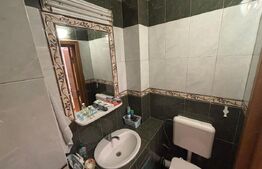 Apartament 3 camere decomandat, 72 mp utili, Craiovita Noua, zona Materna