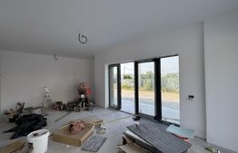 Spațiu comercial parter bloc nou, 60 mp, vitrină, parcare, zona Ford