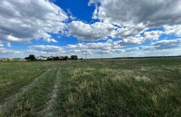 Teren extravilan, 2.800 mp, două fronturi, Izvorul Rece