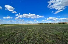 Teren extravilan, 2.800 mp, două fronturi, Izvorul Rece