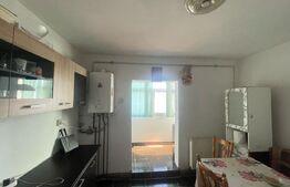 Apartament cu 3 camere decomandat, 75mp, zona Pelendava