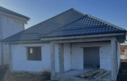 Casa la roșu pe parter, 3 camere, 146 mp, cu toate utilitatile, zona Magnolia