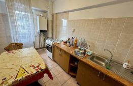 Apartament 2 camere, decomandat, 54 mp, centrala termica, zona Calea Severinului