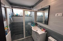 Casa 240 mp, 5 dormitoare, 2000 mp curte, zona Aeroportului