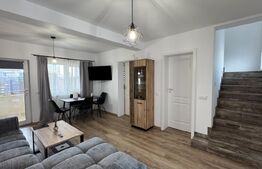 Casă P + E parte din triplex, 94 mp, 122 mp teren, zona Damila