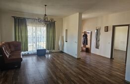 Casa parter cu 3 camere, 68 mp utili, 300 mp teren in zona Ghercesti 