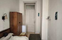 Casa cu 4 camere, 128 mp utili si 303 mp teren, zona centrala