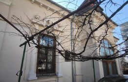 Casa cu 4 camere, 128 mp utili si 303 mp teren, zona centrala