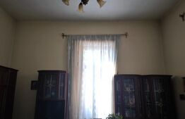 Casa cu 4 camere, 128 mp utili si 303 mp teren, zona centrala