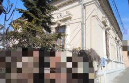 Casa cu 4 camere, 128 mp utili si 303 mp teren, zona centrala