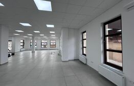 Spatiu comercial, 240 mp, constructie noua, Central