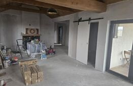 Casa cu 4 camere, 105 mp, zona Isalnita