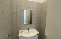 Spatiu comercial, 75 mp, vitrina, 2 intrari, zona KFC