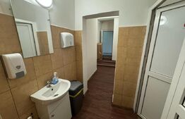 Spatiu comercial, 2 incaperi, 100 mp, zona Piata Mare