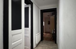 Apartament in casa pe parter, 4 camere, 80 mp utili, zona centru