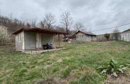 Casa de vacanta pe parter noua, Belot-Sopot, 2000 mp teren