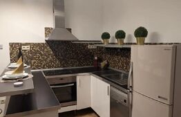 Apartament de vânzare, 3 camere, 68 mp, zona Rovine