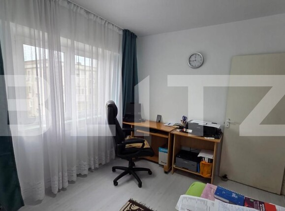 Apartament de vânzare 4 camere Calea Severinului - 168278AV | BLITZ Craiova | Poza2