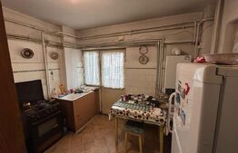 Apartament cu 4 camere, 100 mp, zona Ultracentrala