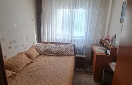 Apartament de vanzare, cu 3 camere, 50 mp, zona Niela-Craiovita Noua