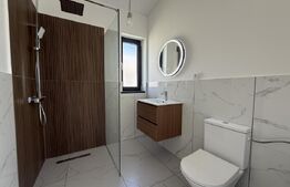 Casa pe parter cu un design deosebit, zona nordica / Simnicul de Jos