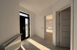 Casă P + E de 137 mp, cu 400 mp teren, piscină, terasă, zona Gărlești 