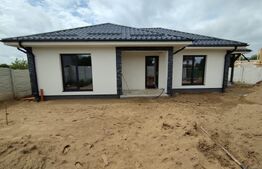 Casa parter cu 4 camere, 97 mp utili, 400 mp teren, Smart Pub Preajba