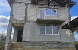 Casa la rosu/semifinisata, P+E, 139 mp utili, 523 mp teren, Bradesti
