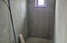 Casa de vanzare, 80 mp utili, 528 mp teren, zona Robanesti