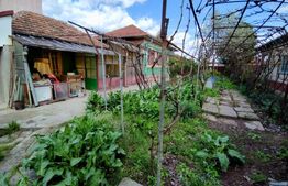 Casa regim P,  80mp, zona bisericii din Catargiu