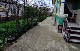 Casa regim P,  80mp, zona bisericii din Catargiu