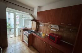 Apartament de inchirat cu 3 camere, 75mp, zona Universitatea de Medicina